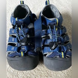Kids’ size 10 Keen sandals